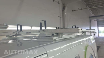 2023 Ford Transit 250 Cargo Van Low Roof 130.0" WB - miniatura 22