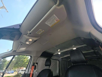 2023 Ford Transit 250 Cargo Van Low Roof - miniatura 11