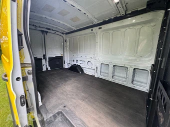 2023 Ford Transit 250 Cargo Van Medium Roof 148.0" WB - miniatura 7