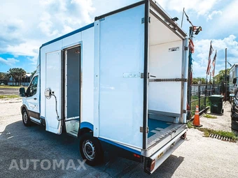 2023 Ford Transit 350 Cab Chassis - miniatura 11