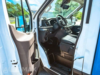2023 Ford Transit 350 Cab Chassis - miniatura 9