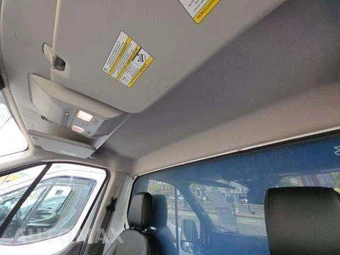 2023 Ford Transit 350 Cab Chassis - miniatura 11