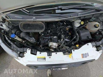 2023 Ford Transit 350 Cab Chassis - miniatura 26
