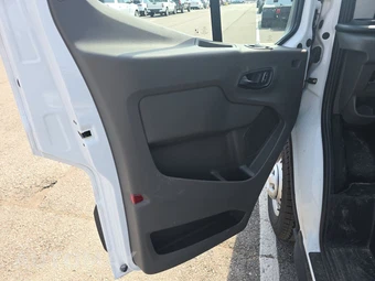 2023 Ford Transit 350 HD Cab Chassis 9950 GVWR - miniatura 16