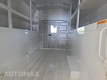 2023 Ford Transit 350 HD Cutaway 11000 GVWR DRW - miniatura 13