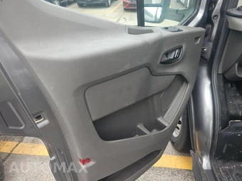 2023 Ford Transit 350 HD Cutaway 11000 GVWR DRW - miniatura 9