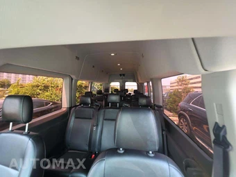 2023 Ford Transit 350 HD Passenger Van XL DRW High Roof 148.0" WB - miniatura 11