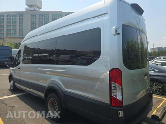 2023 Ford Transit 350 HD Passenger Van XL DRW High Roof 148.0" WB - miniatura 2