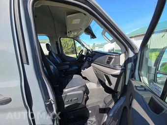 2023 Ford Transit 350 HD Passenger Van XLT DRW High Roof 148.0" WB - miniatura 16