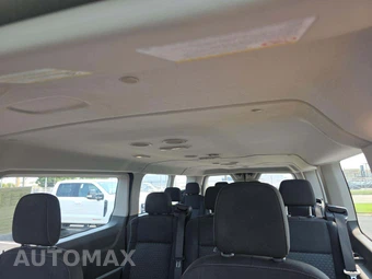 2023 Ford Transit 350 Passenger Van XLT Low Roof 148.0" WB - miniatura 11
