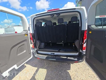 2023 Ford Transit 350 Passenger Van XLT Low Roof 148.0" WB - miniatura 13