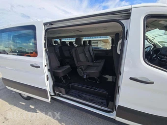 2023 Ford Transit 350 Passenger Van XLT Low Roof 148.0" WB - miniatura 14