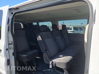 2023 Ford Transit 350 Passenger Van XLT Low Roof 148.0" WB - miniatura 12