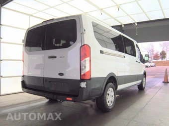 2023 Ford Transit 350 Passenger Van XLT Low Roof 148.0" WB - miniatura 4