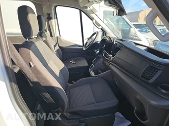 2023 Ford Transit 350 Passenger Van XLT Medium Roof 148.0" WB - miniatura 8