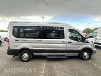 2023 Ford Transit 350 Passenger Van XLT Medium Roof 148.0" WB - miniatura 4