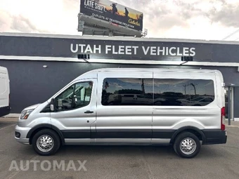 2023 Ford Transit 350 Passenger Van XLT Medium Roof 148.0" WB - miniatura 8