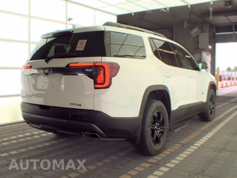 2023 GMC Acadia AT4 - miniatura 4