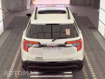 2023 GMC Acadia AT4 - miniatura 5