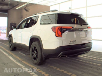 2023 GMC Acadia AT4 - miniatura 6