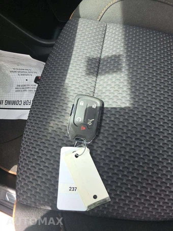 2023 GMC Acadia AT4 4SB - miniatura 5