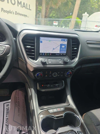 2023 GMC Acadia AT4 4SB - miniatura 7