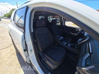 2023 GMC Acadia AT4 4SB - miniatura 16