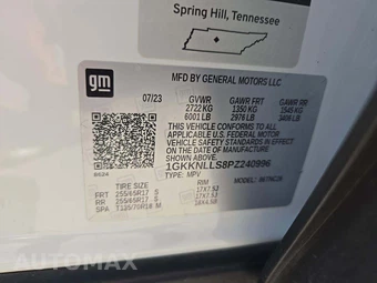 2023 GMC Acadia AT4 4SB - miniatura 2