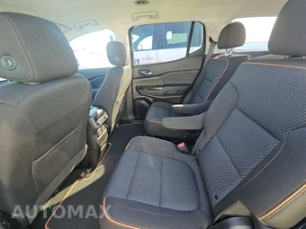 2023 GMC Acadia AT4 4SB - miniatura 13