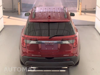 2023 GMC Acadia AT4 4SB - miniatura 5