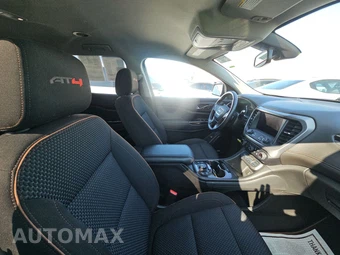 2023 GMC Acadia AT4 4SB - miniatura 8