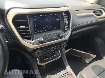 2023 GMC Acadia Denali - miniatura 11