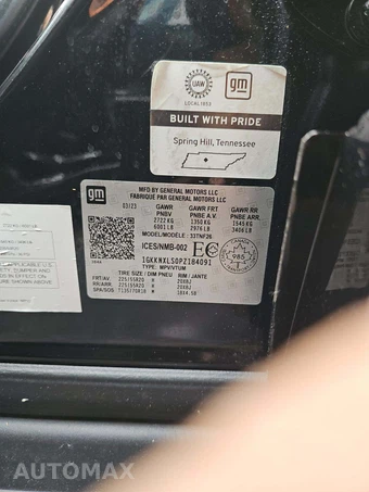 2023 GMC Acadia Denali - miniatura 5