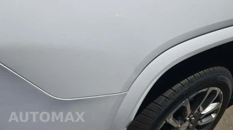 2023 GMC Acadia Denali 5SA - miniatura 32