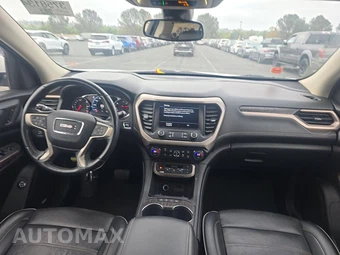 2023 GMC Acadia Denali 5SA - miniatura 11