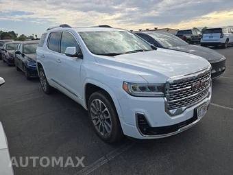 2023 GMC Acadia Denali 5SA - miniatura 3