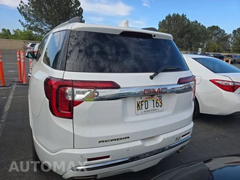 2023 GMC Acadia Denali 5SA - miniatura 5
