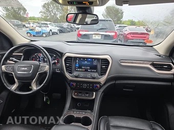 2023 GMC Acadia Denali 5SA - miniatura 11