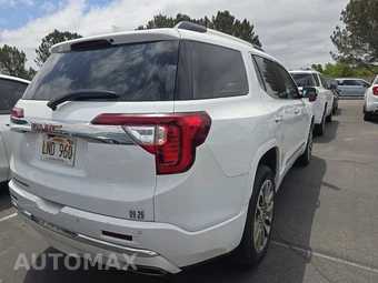 2023 GMC Acadia Denali 5SA - miniatura 4