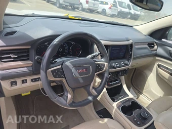 2023 GMC Acadia Denali 5SA - miniatura 11