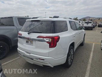 2023 GMC Acadia Denali 5SA - miniatura 4
