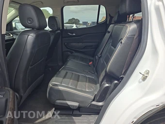 2023 GMC Acadia Denali 5SA - miniatura 13
