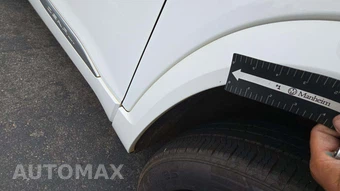 2023 GMC Acadia Denali 5SA - miniatura 28
