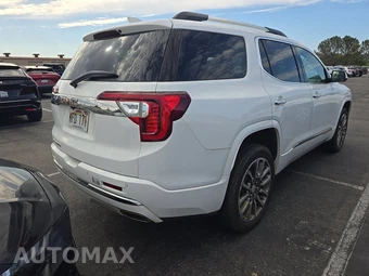 2023 GMC Acadia Denali 5SA - miniatura 4
