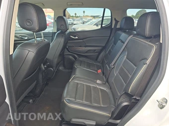 2023 GMC Acadia Denali 5SA - miniatura 13