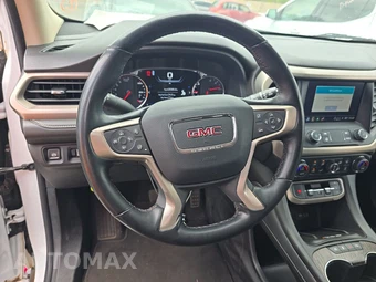2023 GMC Acadia Denali 5SA - miniatura 10