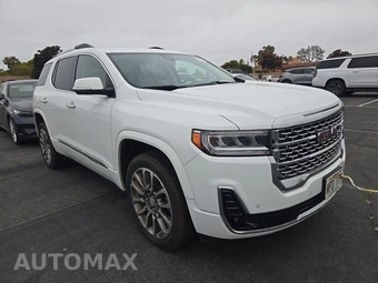 2023 GMC Acadia Denali 5SA - miniatura 3