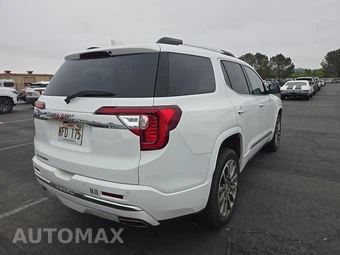 2023 GMC Acadia Denali 5SA - miniatura 4
