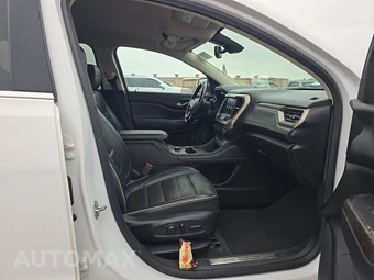 2023 GMC Acadia Denali 5SA - miniatura 8