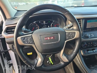 2023 GMC Acadia Denali 5SA - miniatura 10